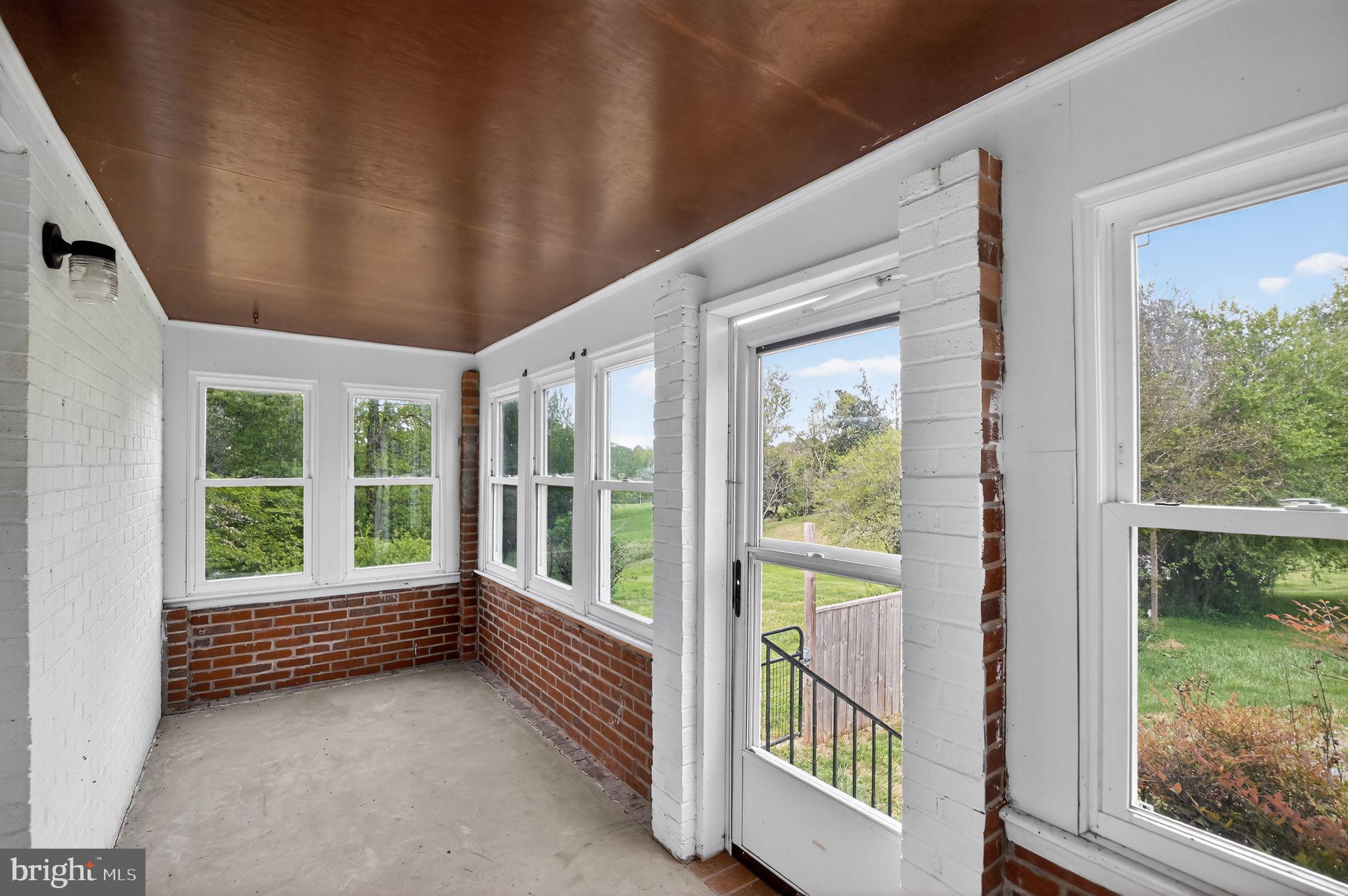 BOSTON AREA - Residential