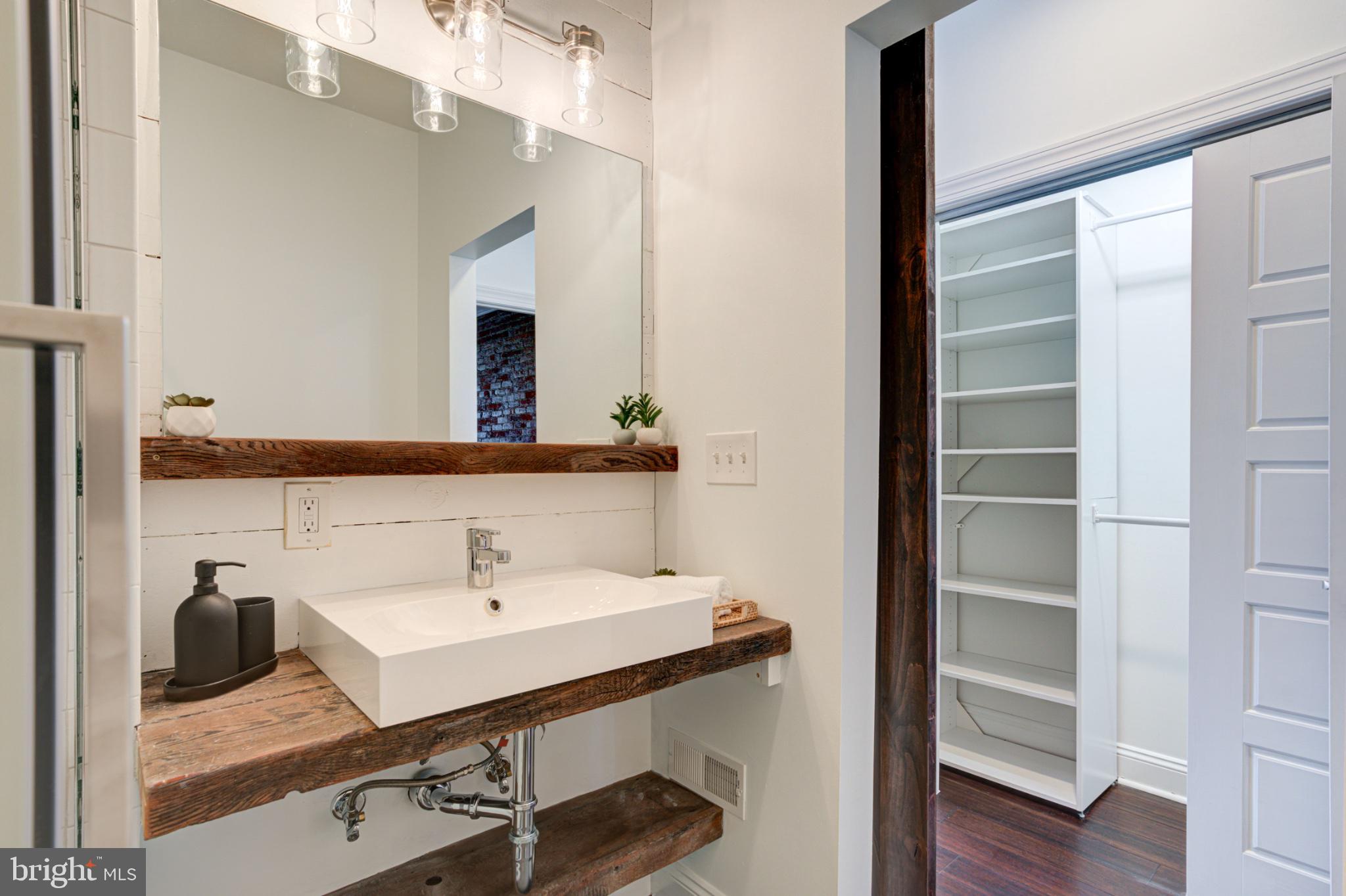 FISHTOWN - Residential