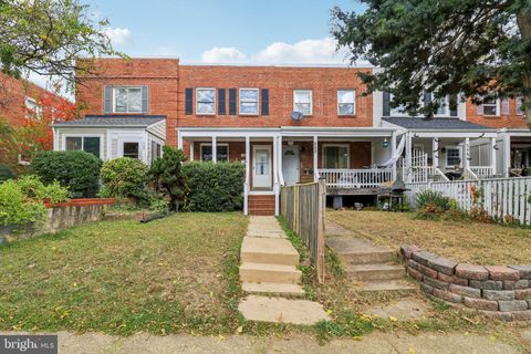 250 LYNHAVEN DRIVE ALEXANDRIA VA 22305