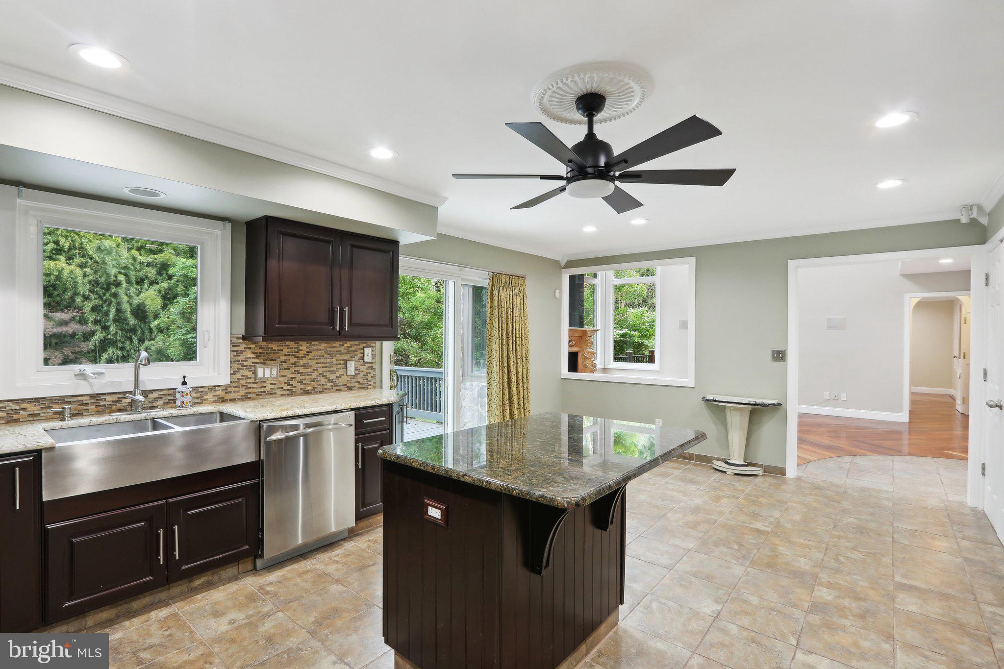 BLUE BELL - Residential