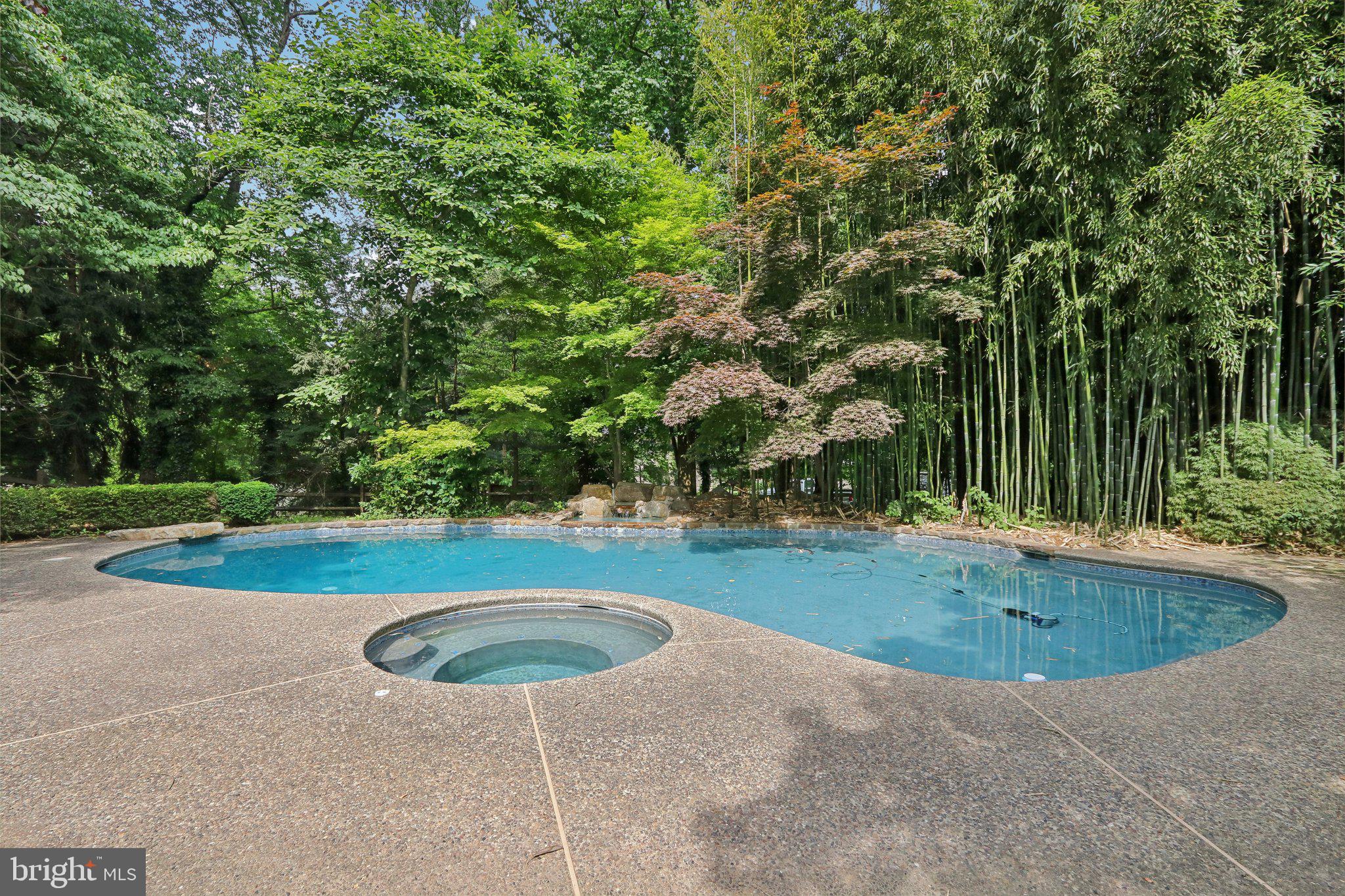 BLUE BELL - Residential