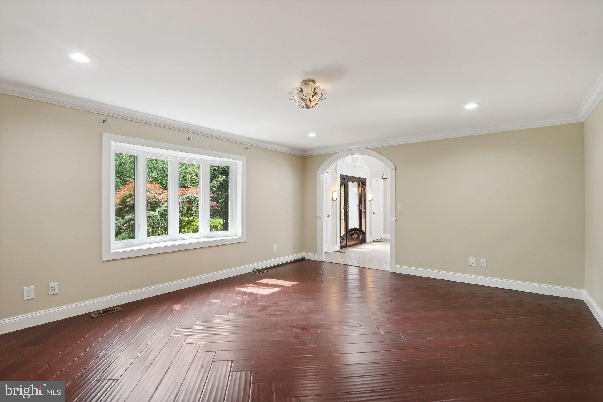 BLUE BELL - Residential