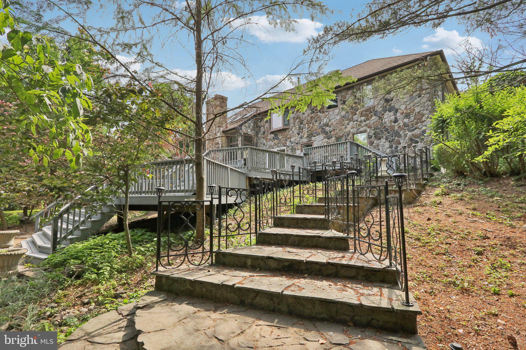 BLUE BELL - Residential