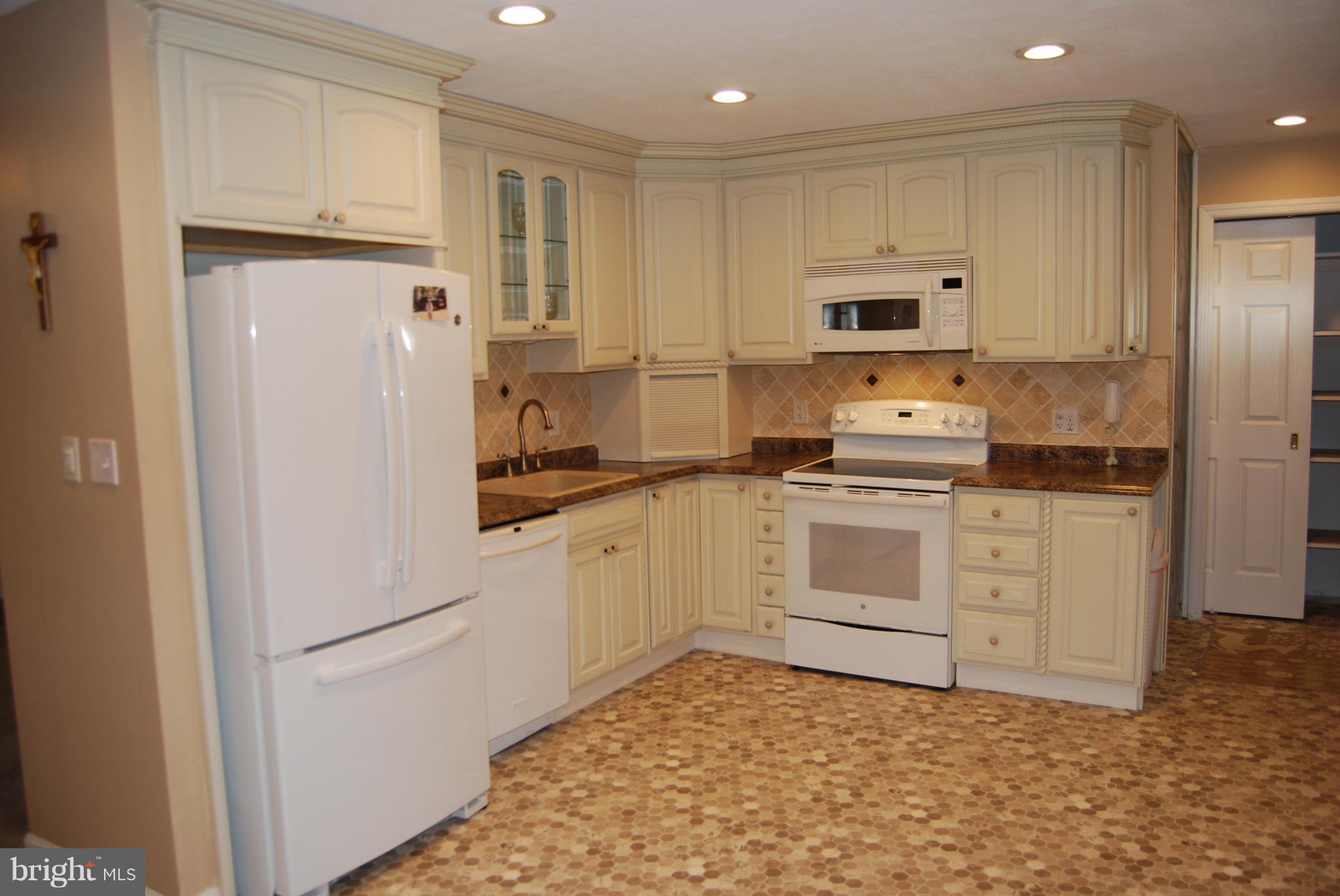 ROSEDALE TERRACE - Residential Lease