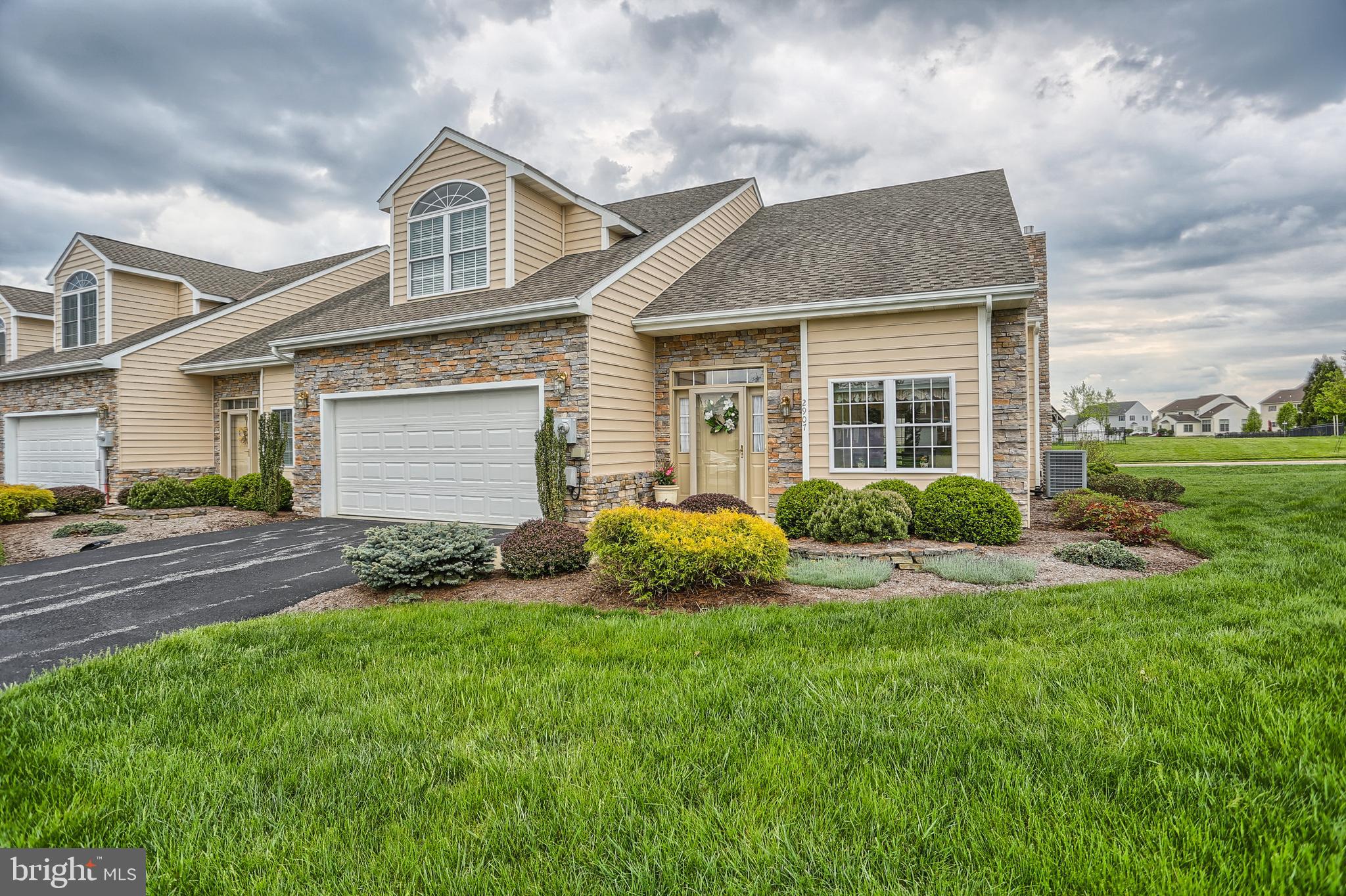 SPRING MEADOWS II - Residential