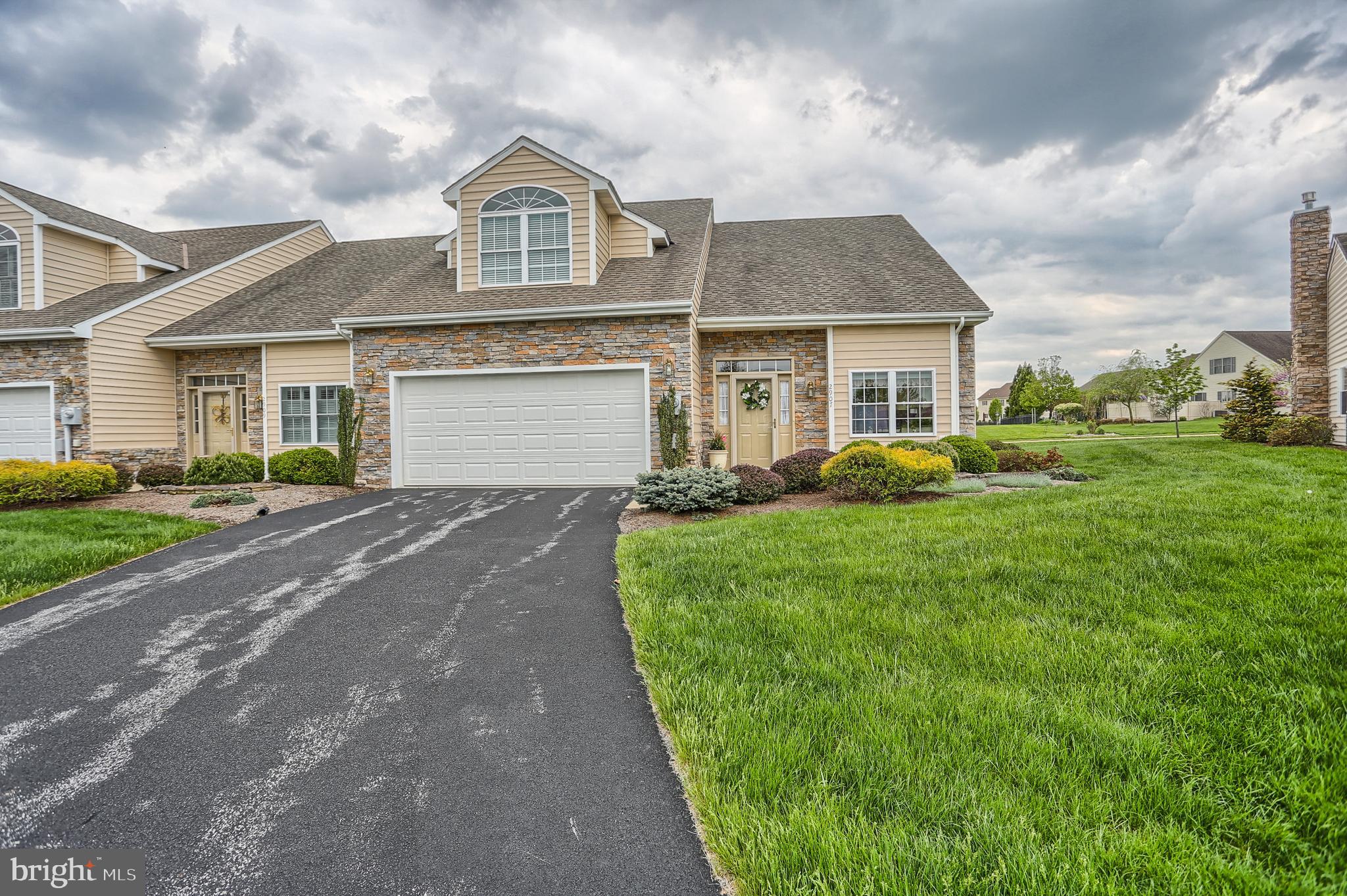 SPRING MEADOWS II - Residential