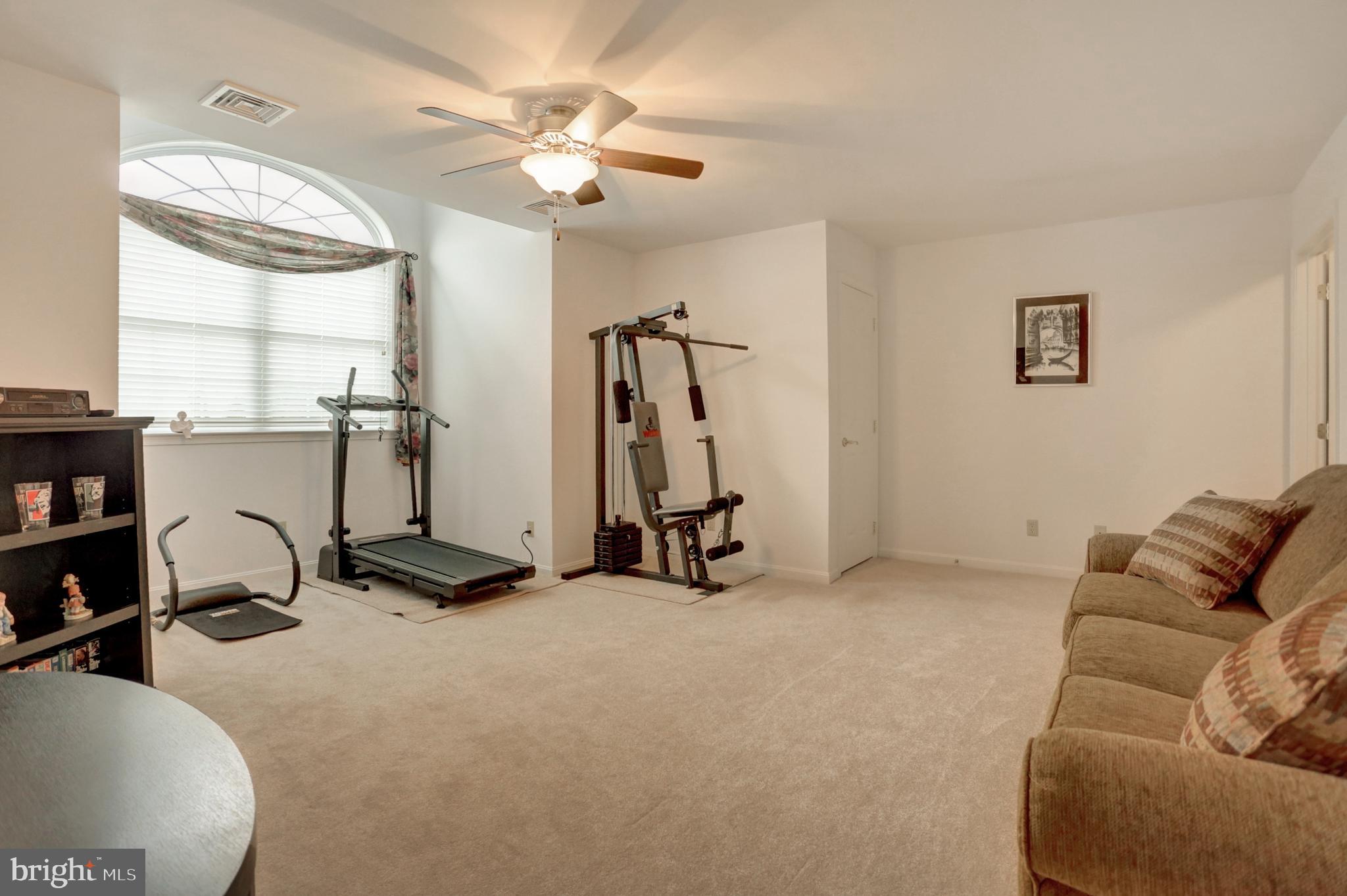 SPRING MEADOWS II - Residential