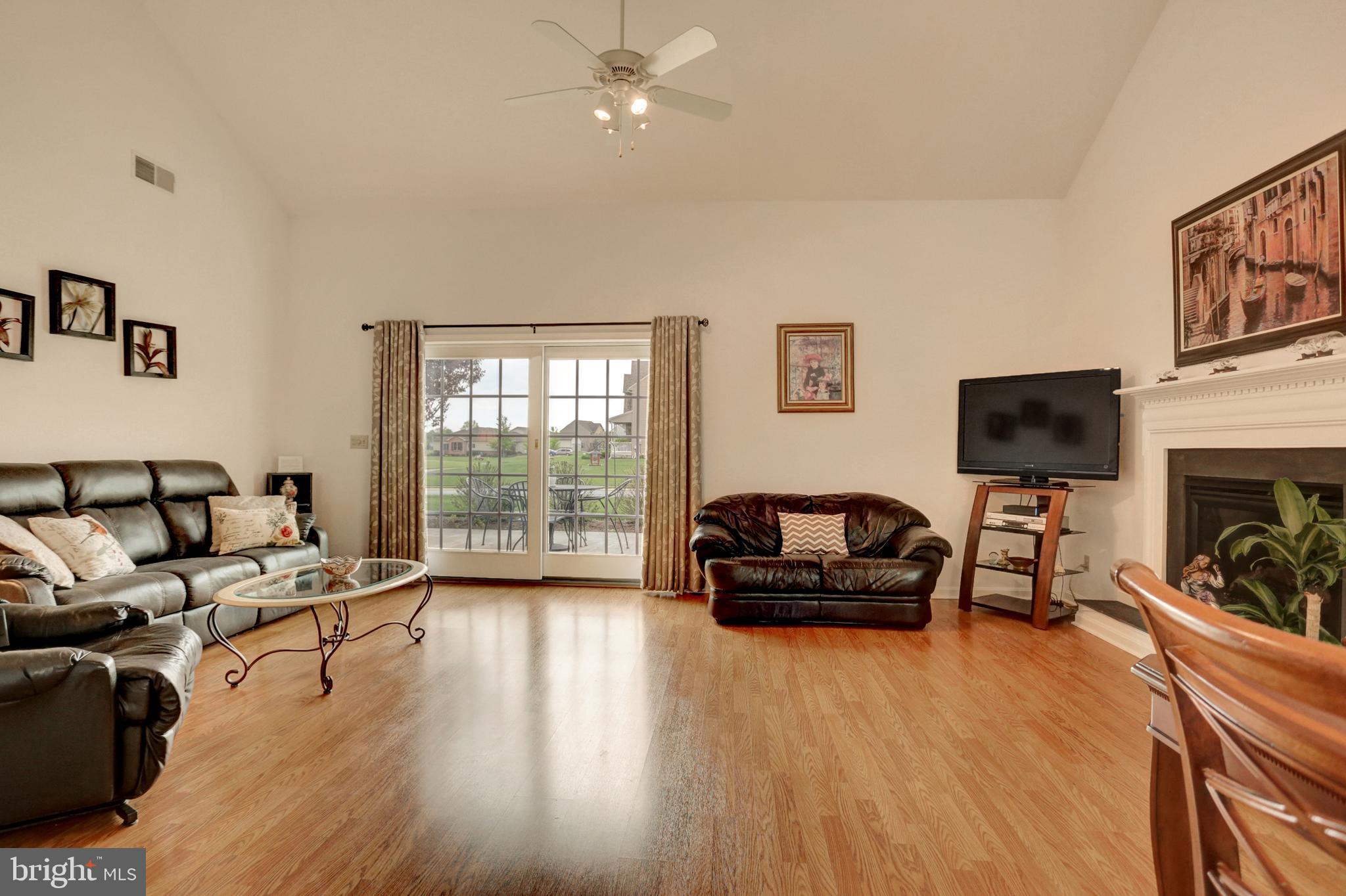 SPRING MEADOWS II - Residential