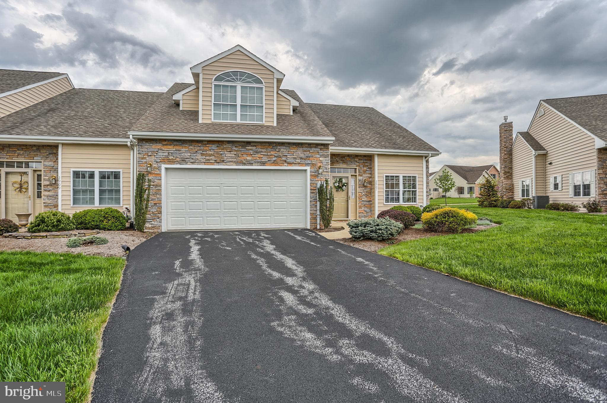 SPRING MEADOWS II - Residential