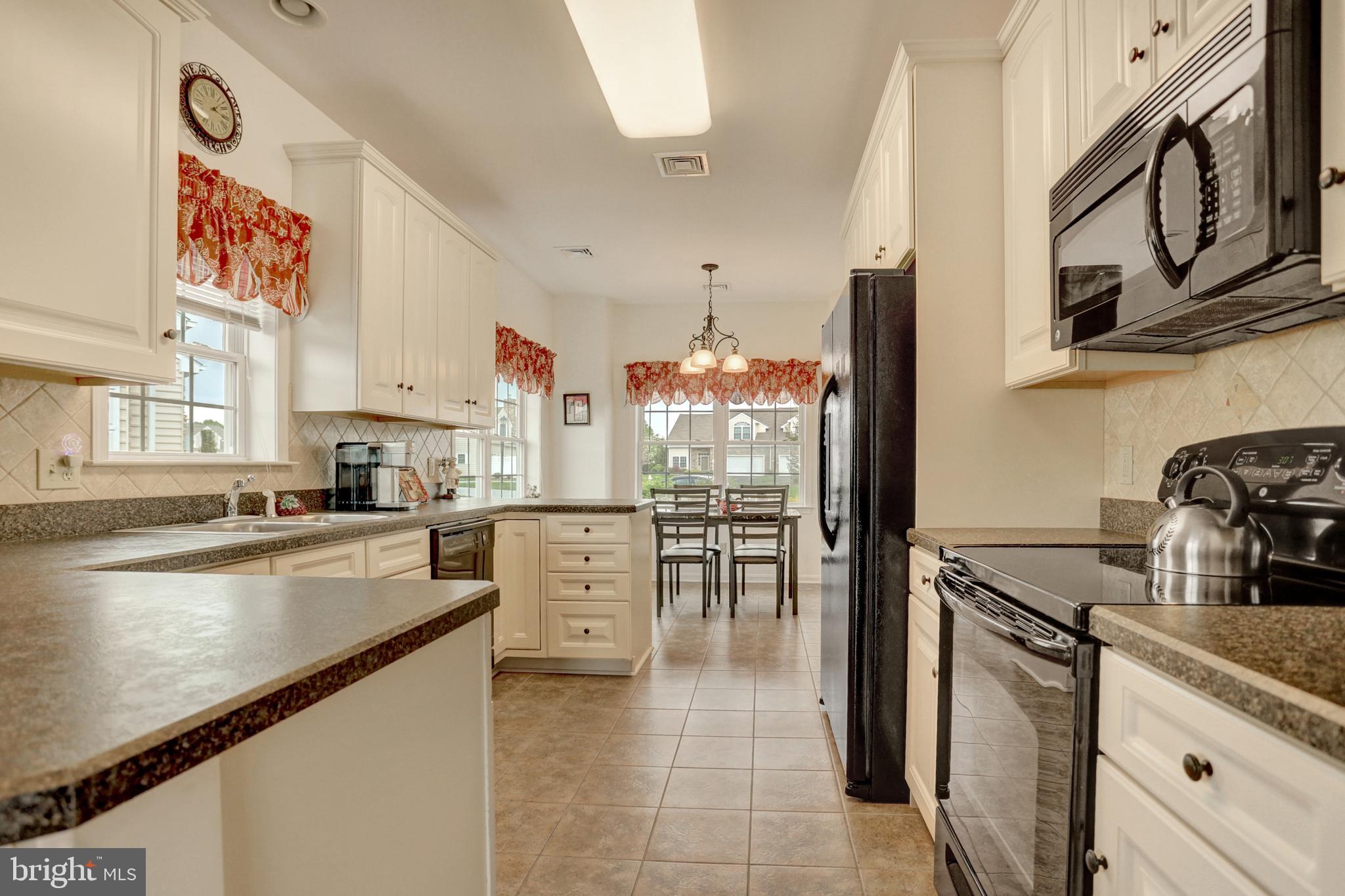 SPRING MEADOWS II - Residential