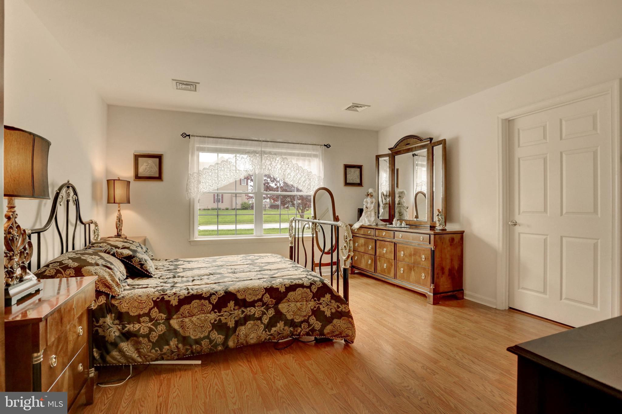 SPRING MEADOWS II - Residential