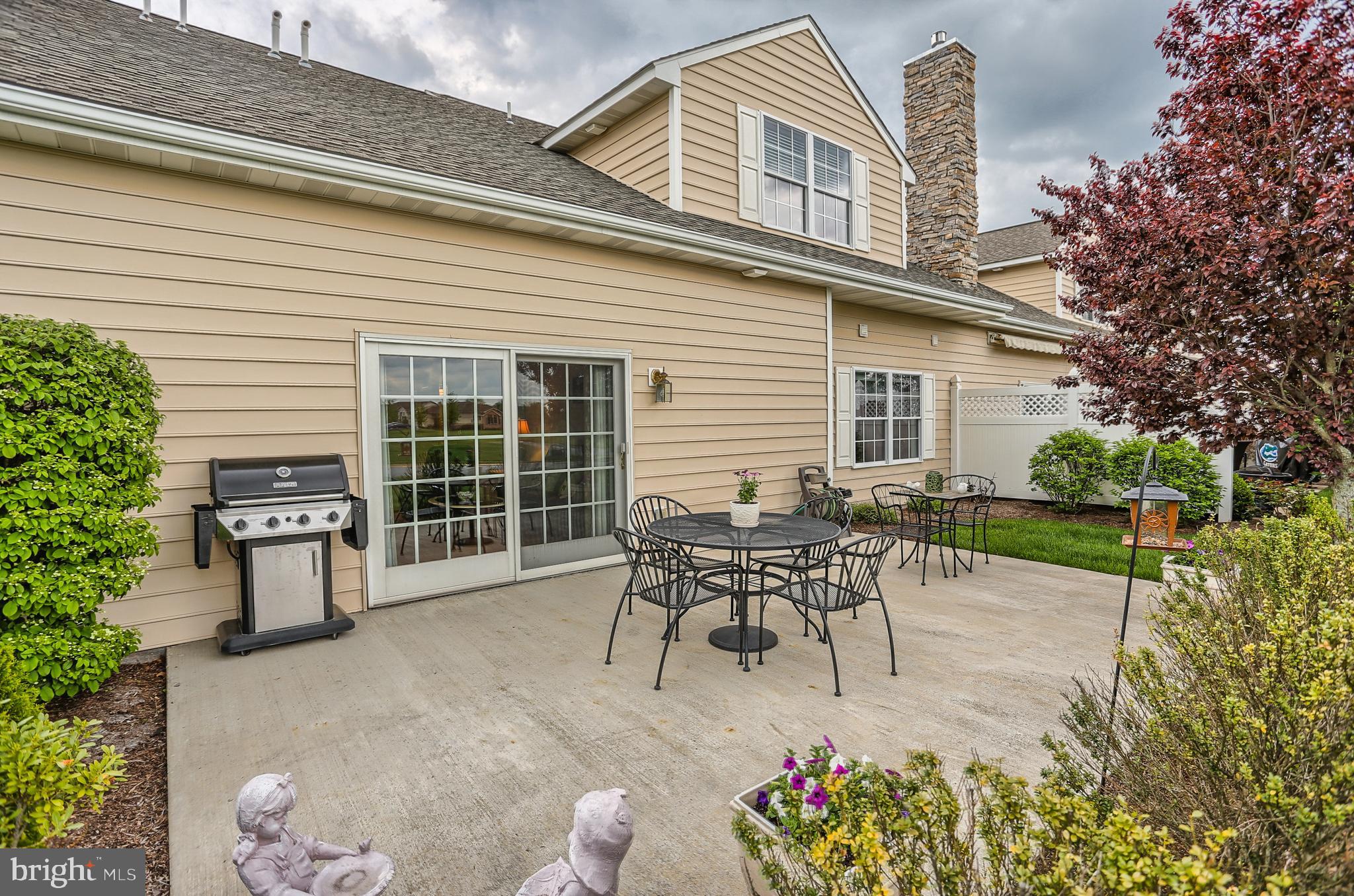 SPRING MEADOWS II - Residential