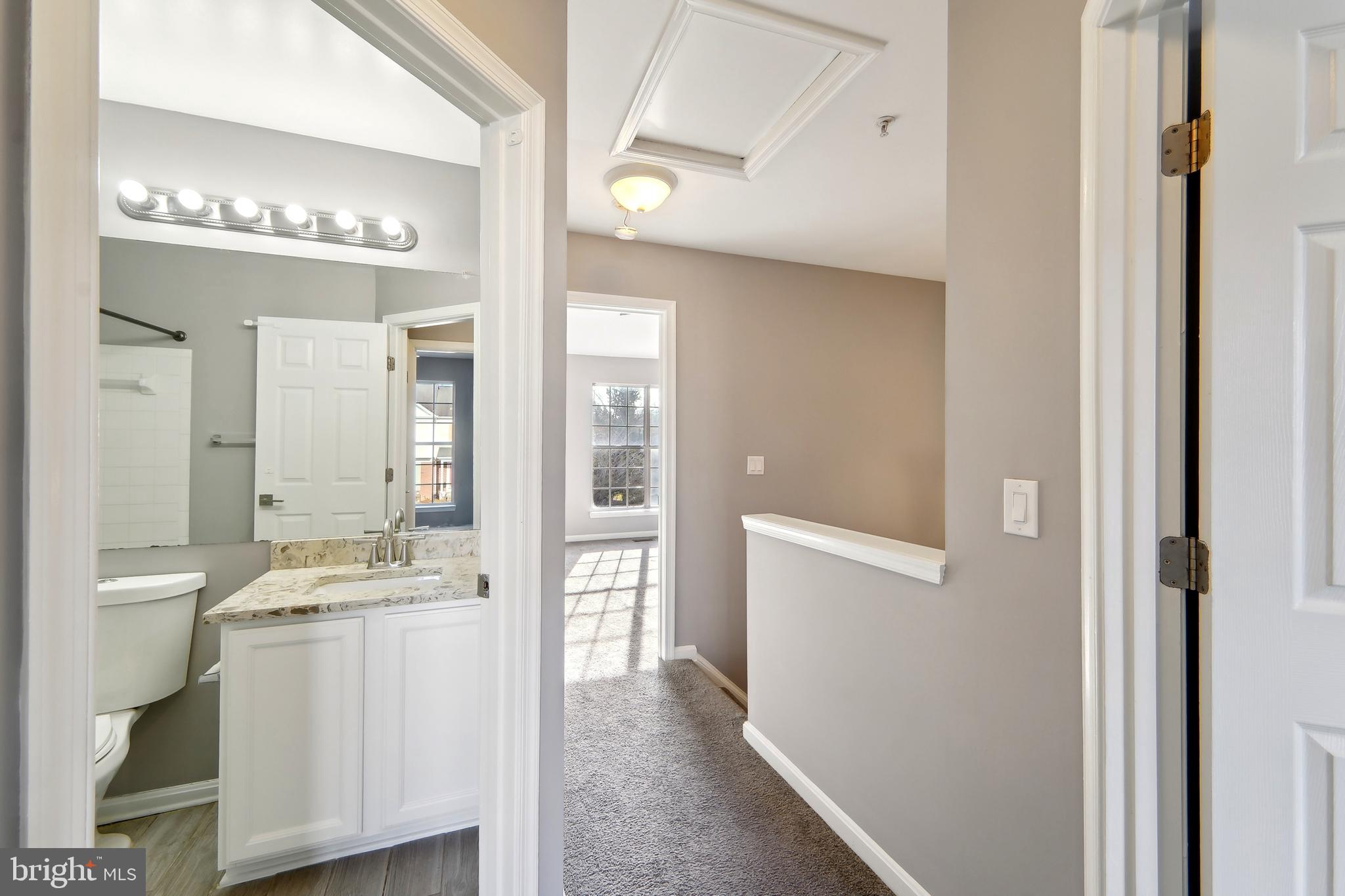 SEVEN OAKS - Residential