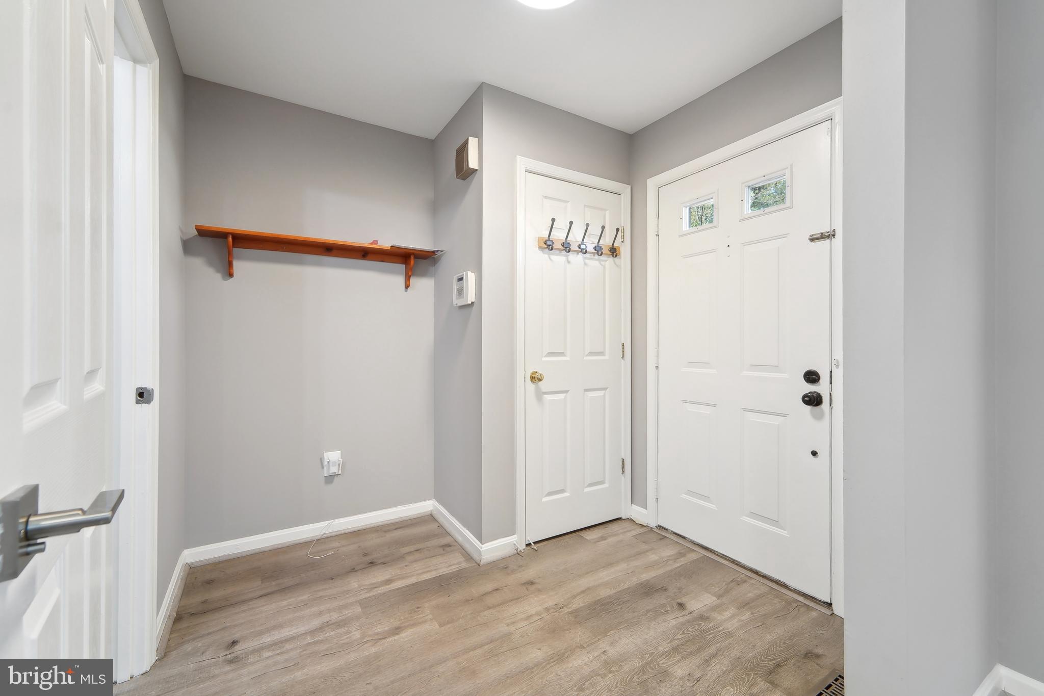 SEVEN OAKS - Residential