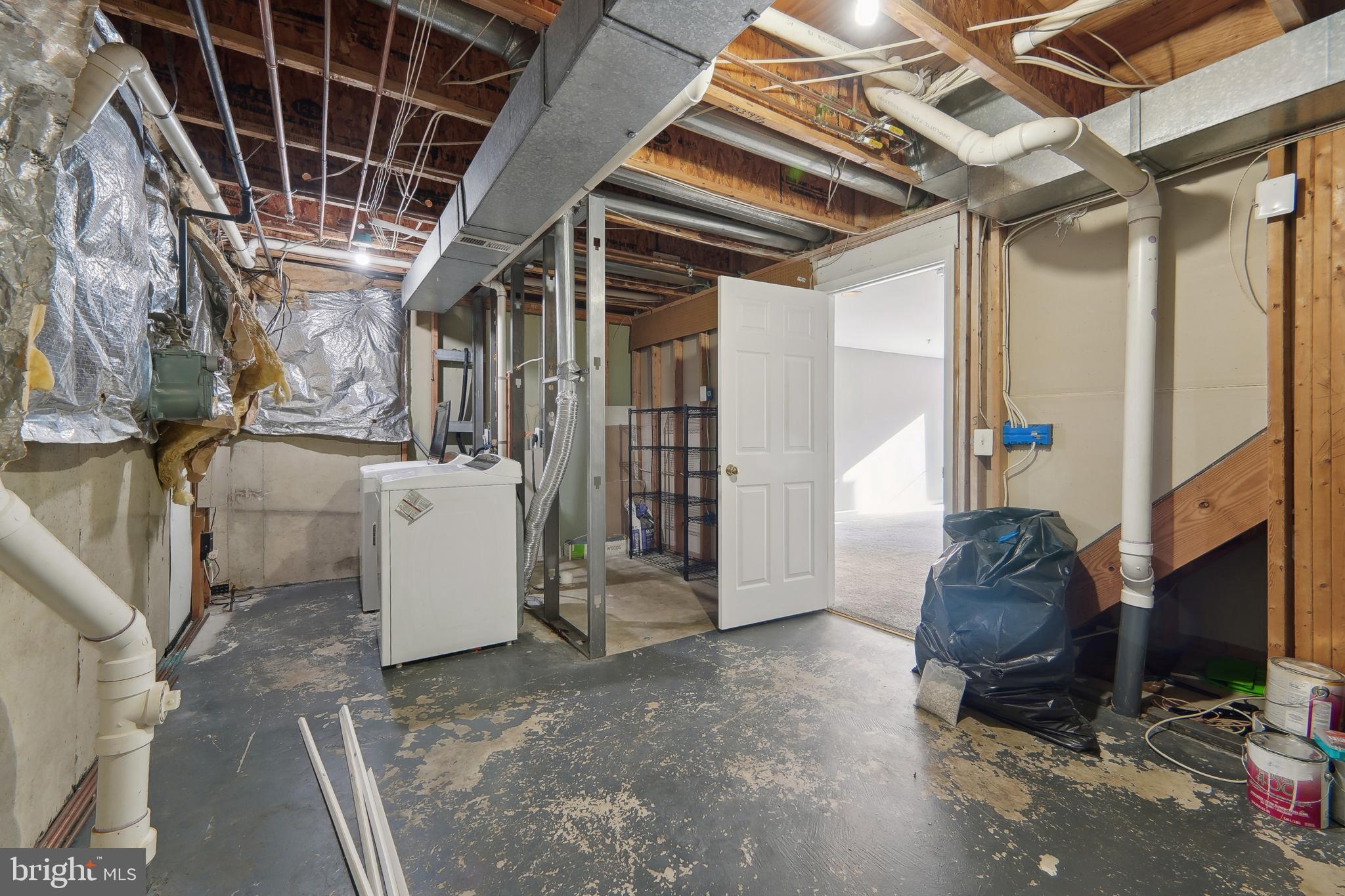 SEVEN OAKS - Residential