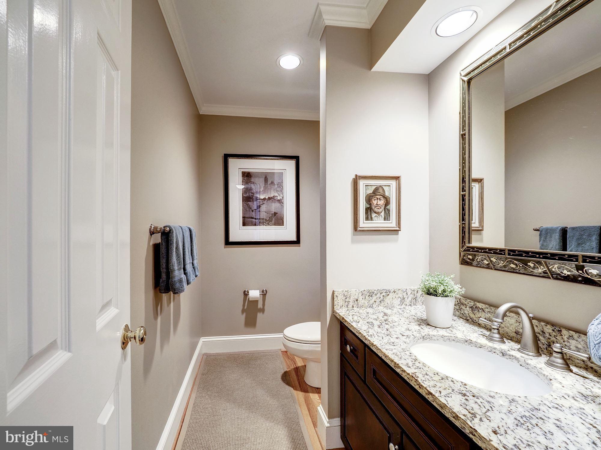 CARDEROCK SPRINGS - Residential