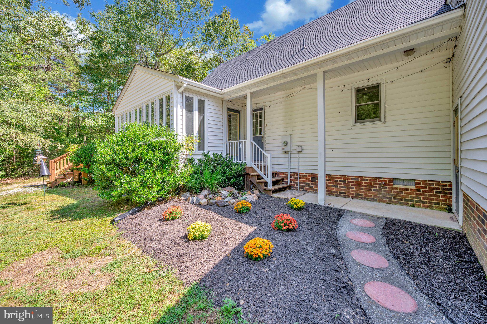 15295 TODD LANE