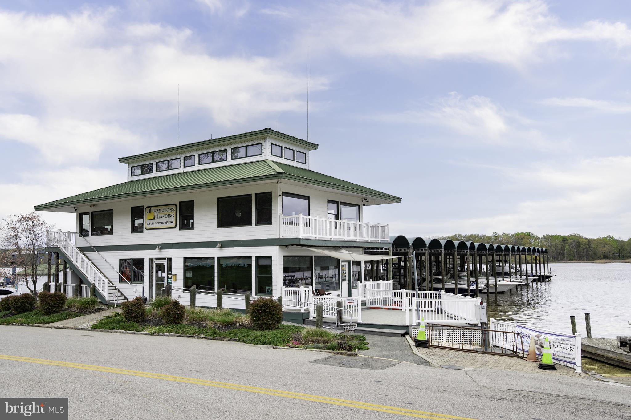 PORT POTOMAC - Residential