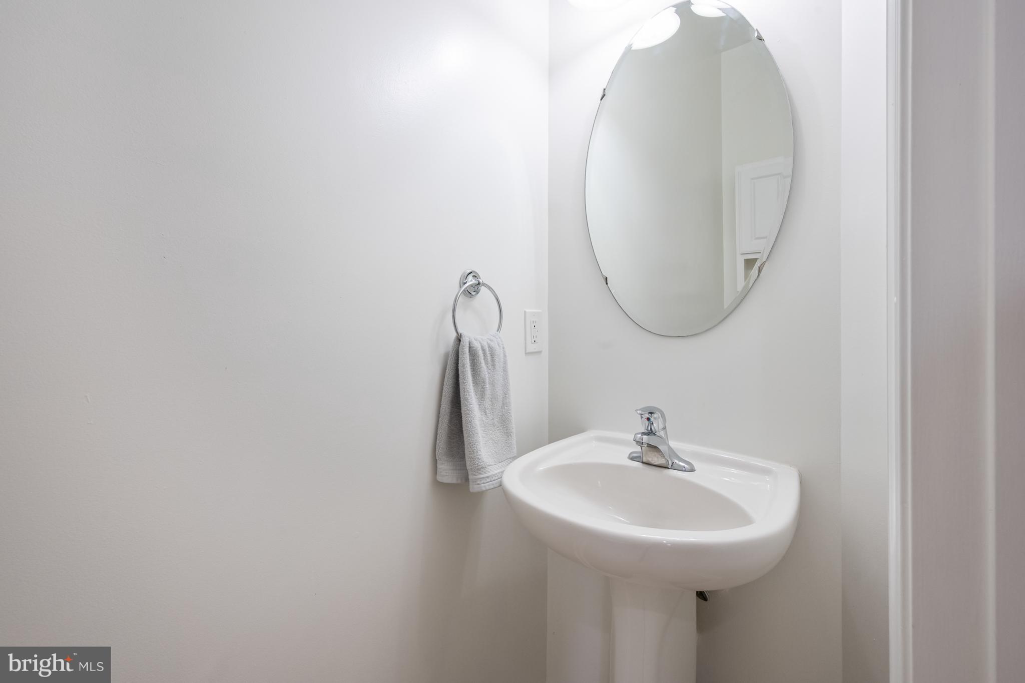 PORT POTOMAC - Residential