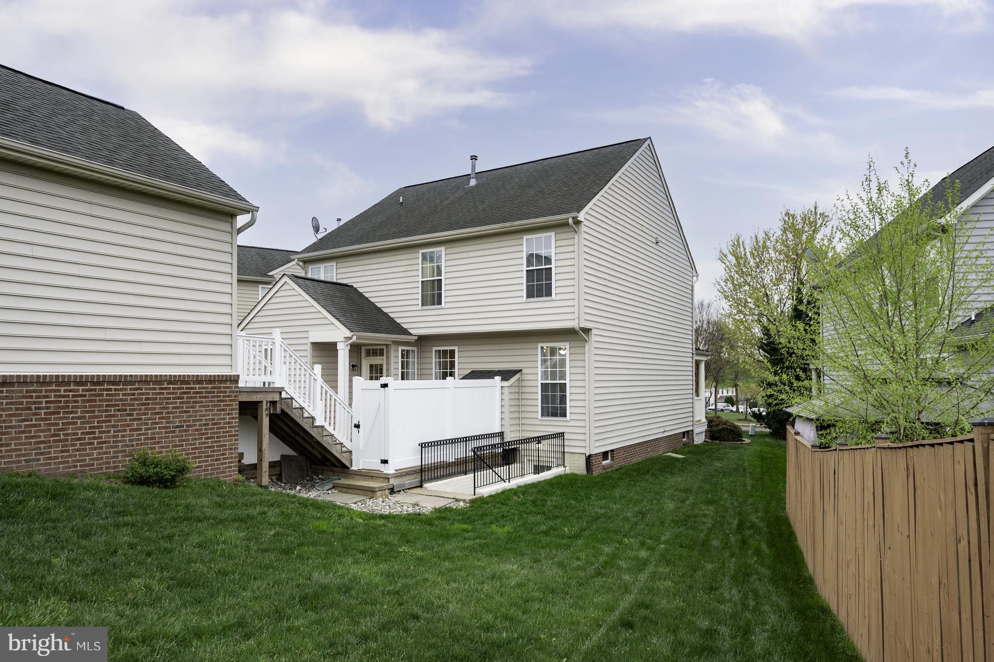 PORT POTOMAC - Residential