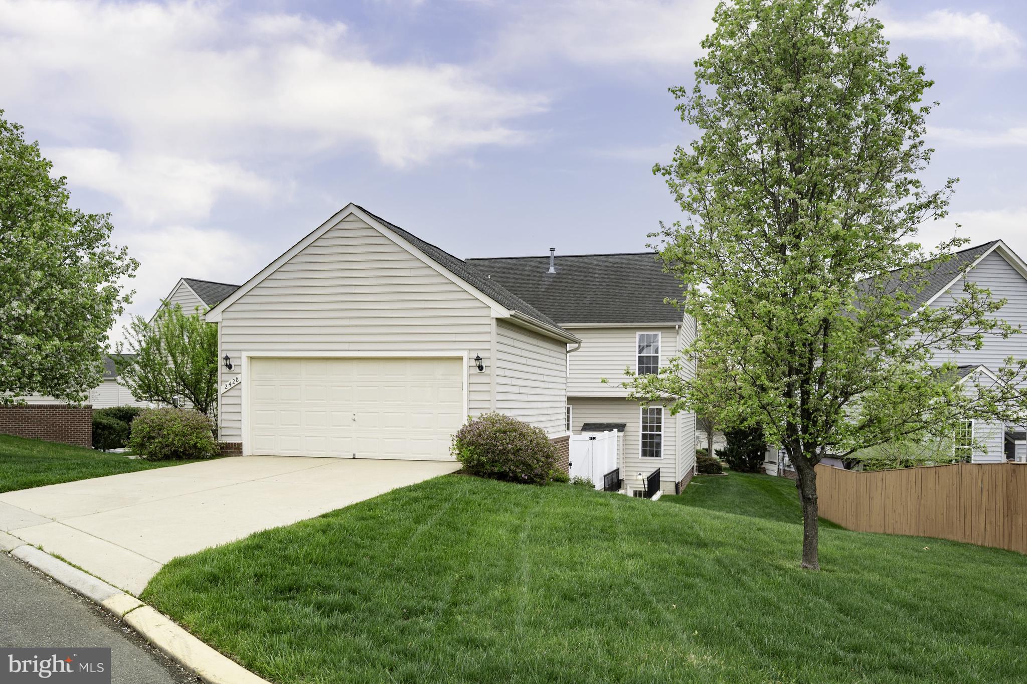 PORT POTOMAC - Residential