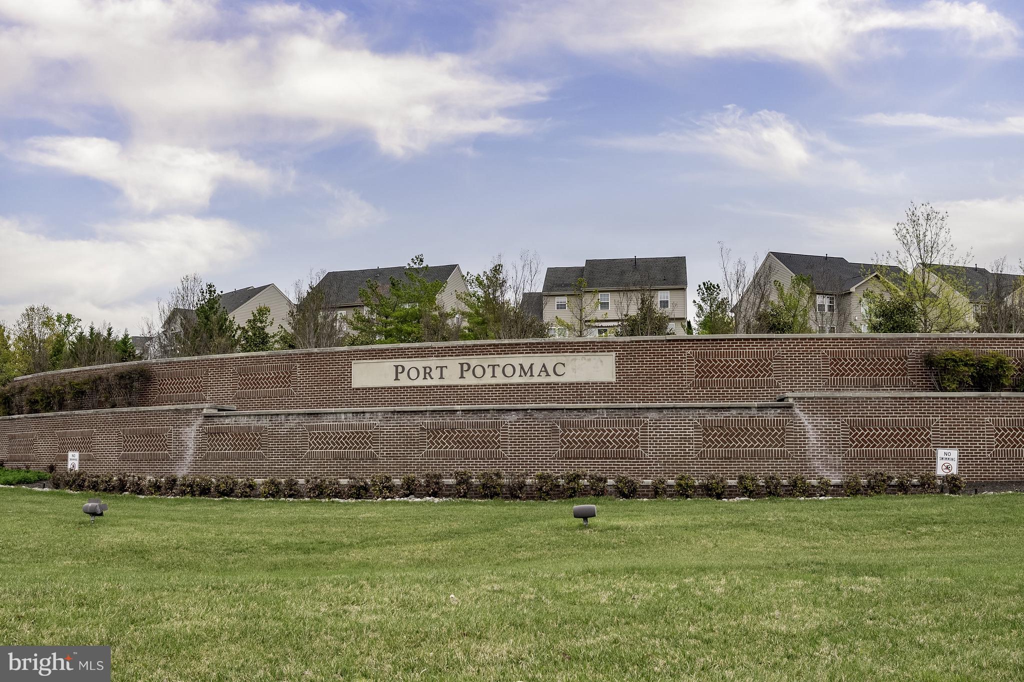 PORT POTOMAC - Residential