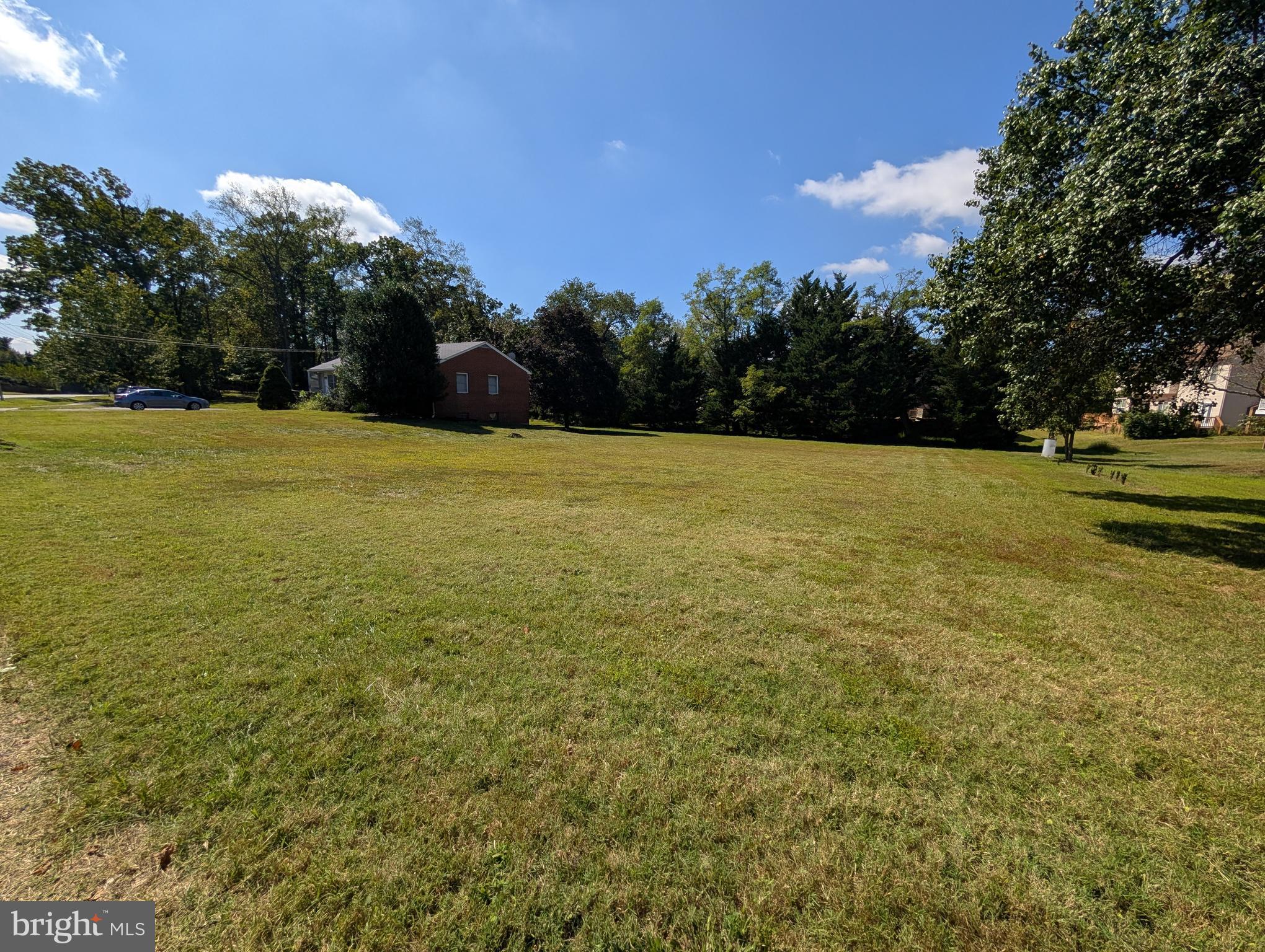 QUINCE ORCHARD ESTATES - Residential