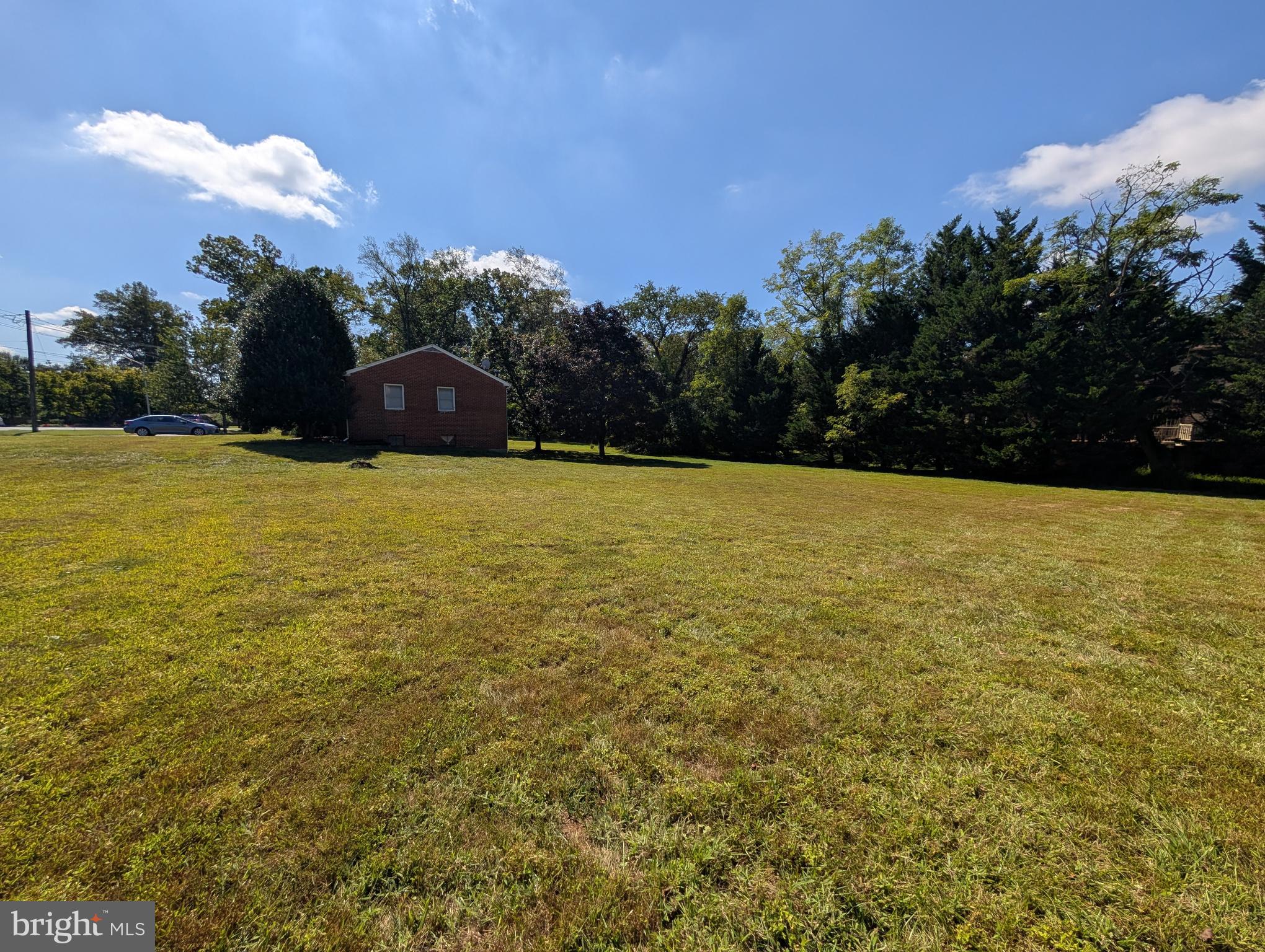 QUINCE ORCHARD ESTATES - Residential