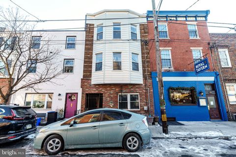 935 E PASSYUNK AVENUE PHILADELPHIA PA 19147