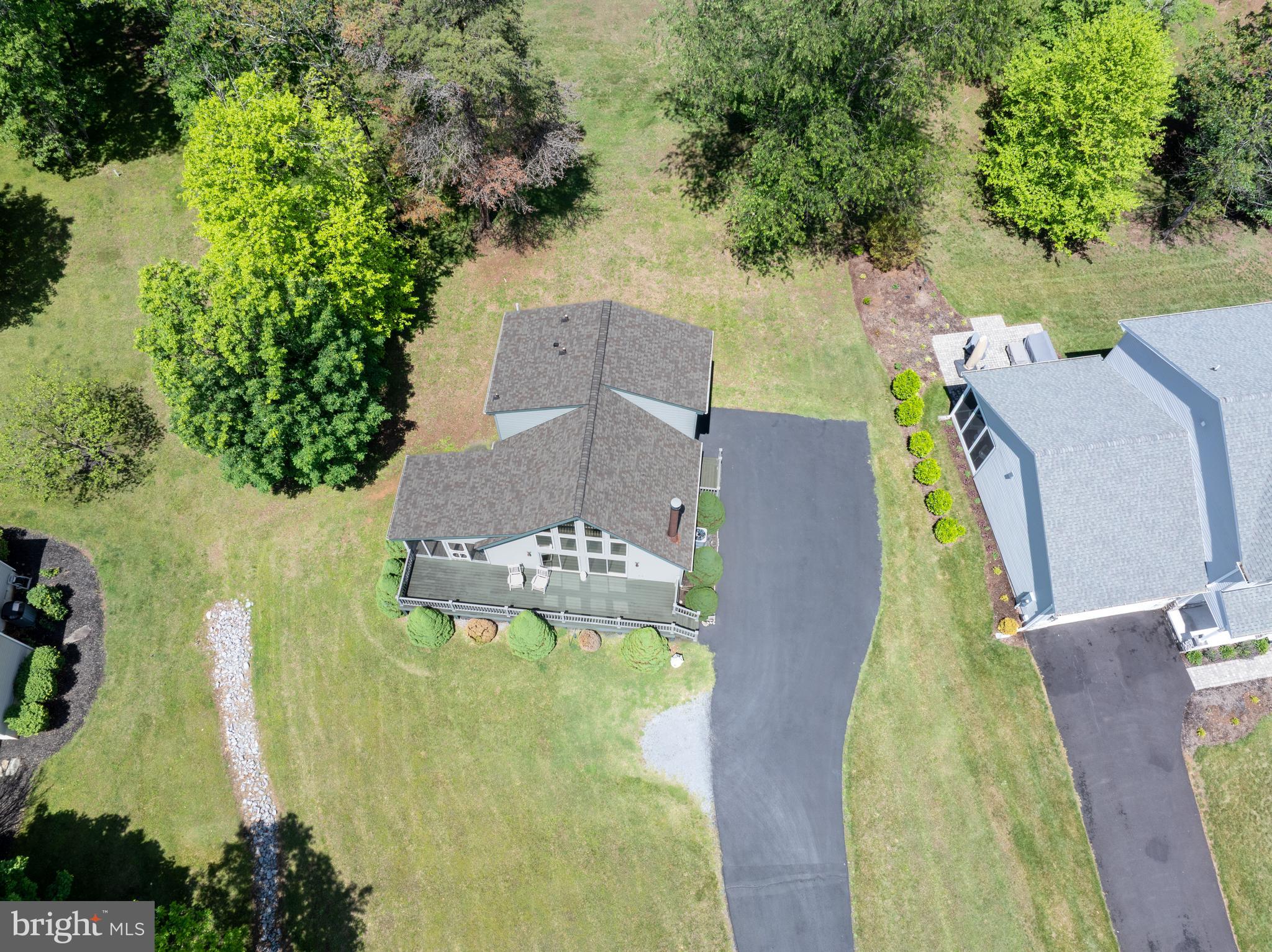 81 NOKOMIS TRAIL