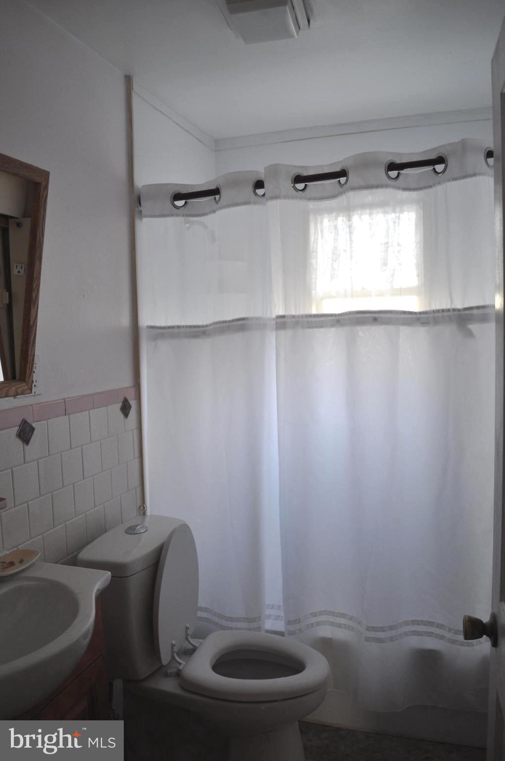 EDGEMERE/SPARROWS POINT - Residential