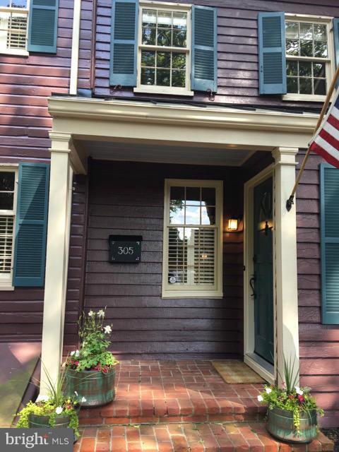 LEESBURG - Residential