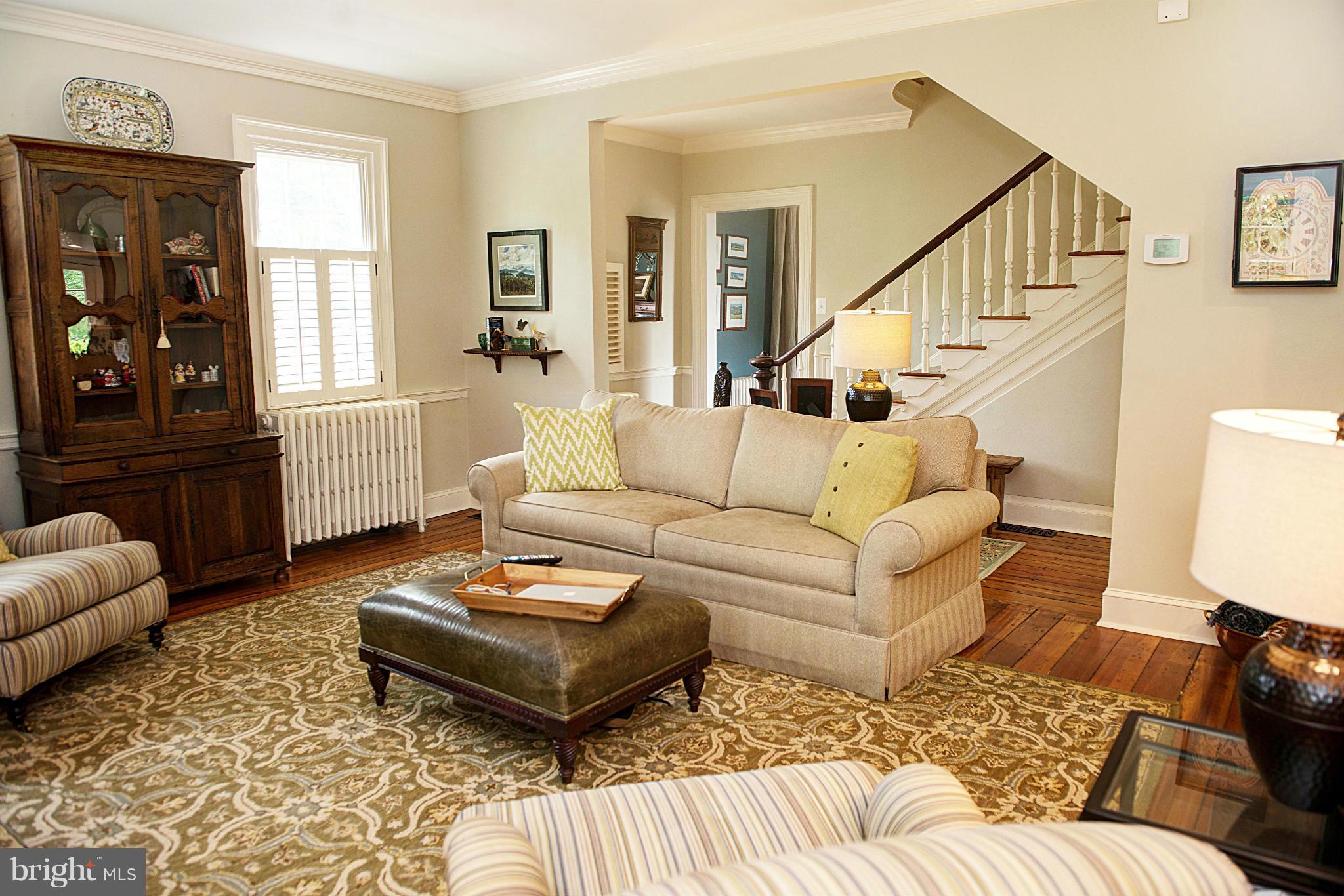 LEESBURG - Residential