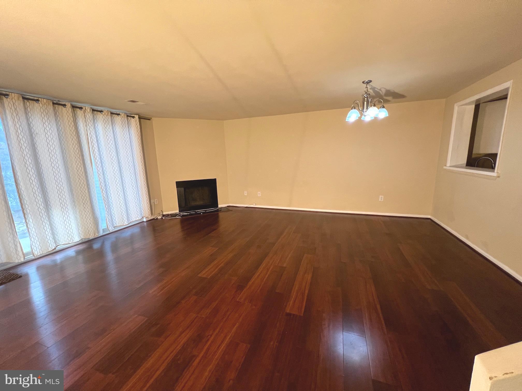 620 S 15TH STREET S 1