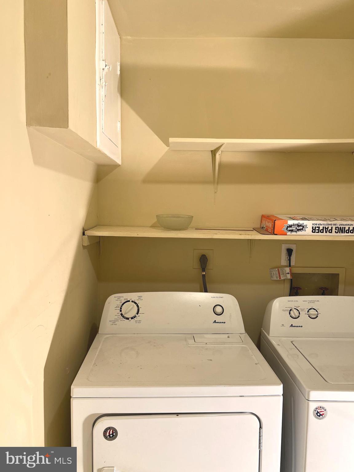 SOUTHAMPTON - Residential Lease