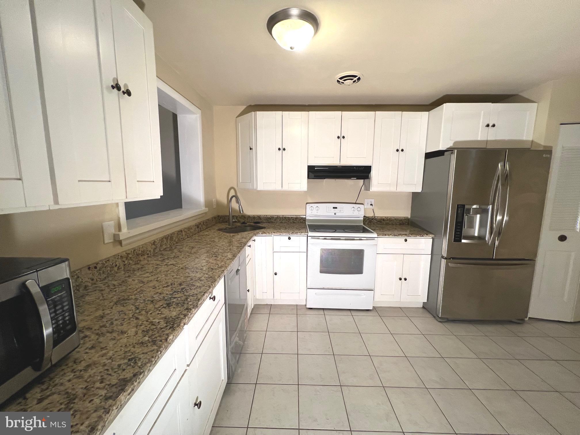 620 S 15TH STREET S 1