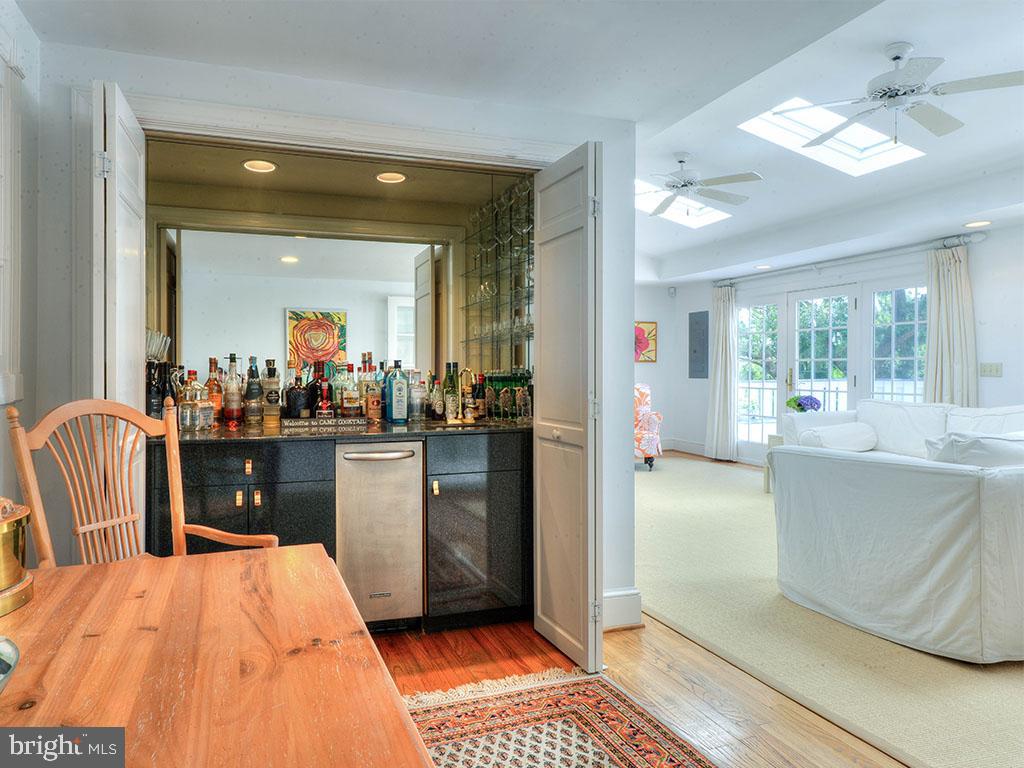 INDIAN BEACH - Residential