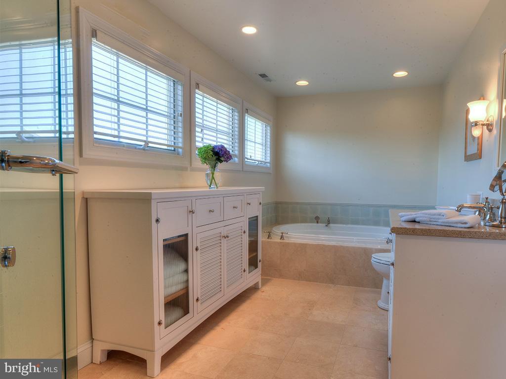 INDIAN BEACH - Residential