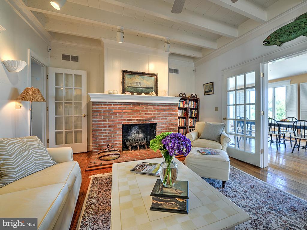 INDIAN BEACH - Residential