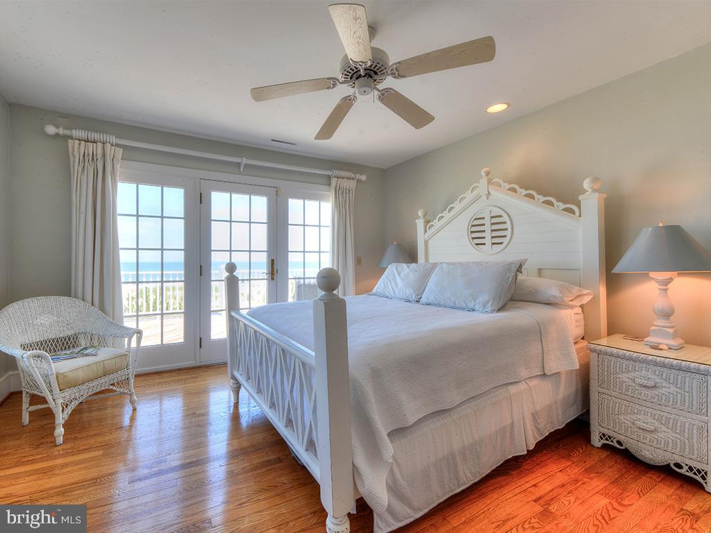 INDIAN BEACH - Residential