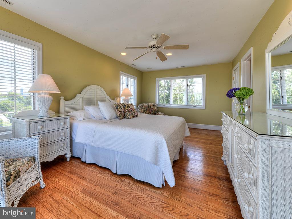 INDIAN BEACH - Residential