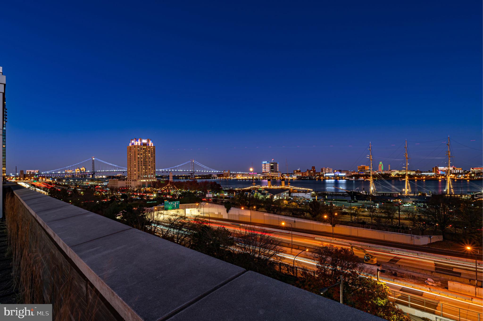 SOCIETY HILL - Residential