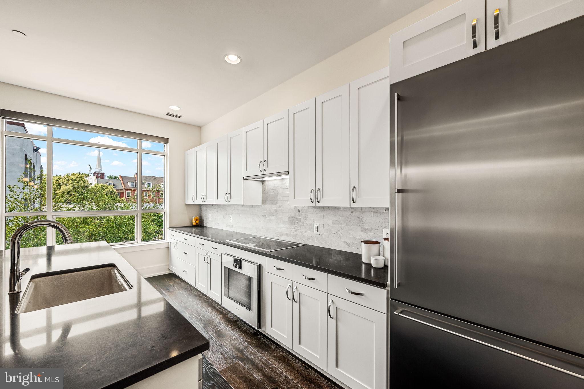 SOCIETY HILL - Residential