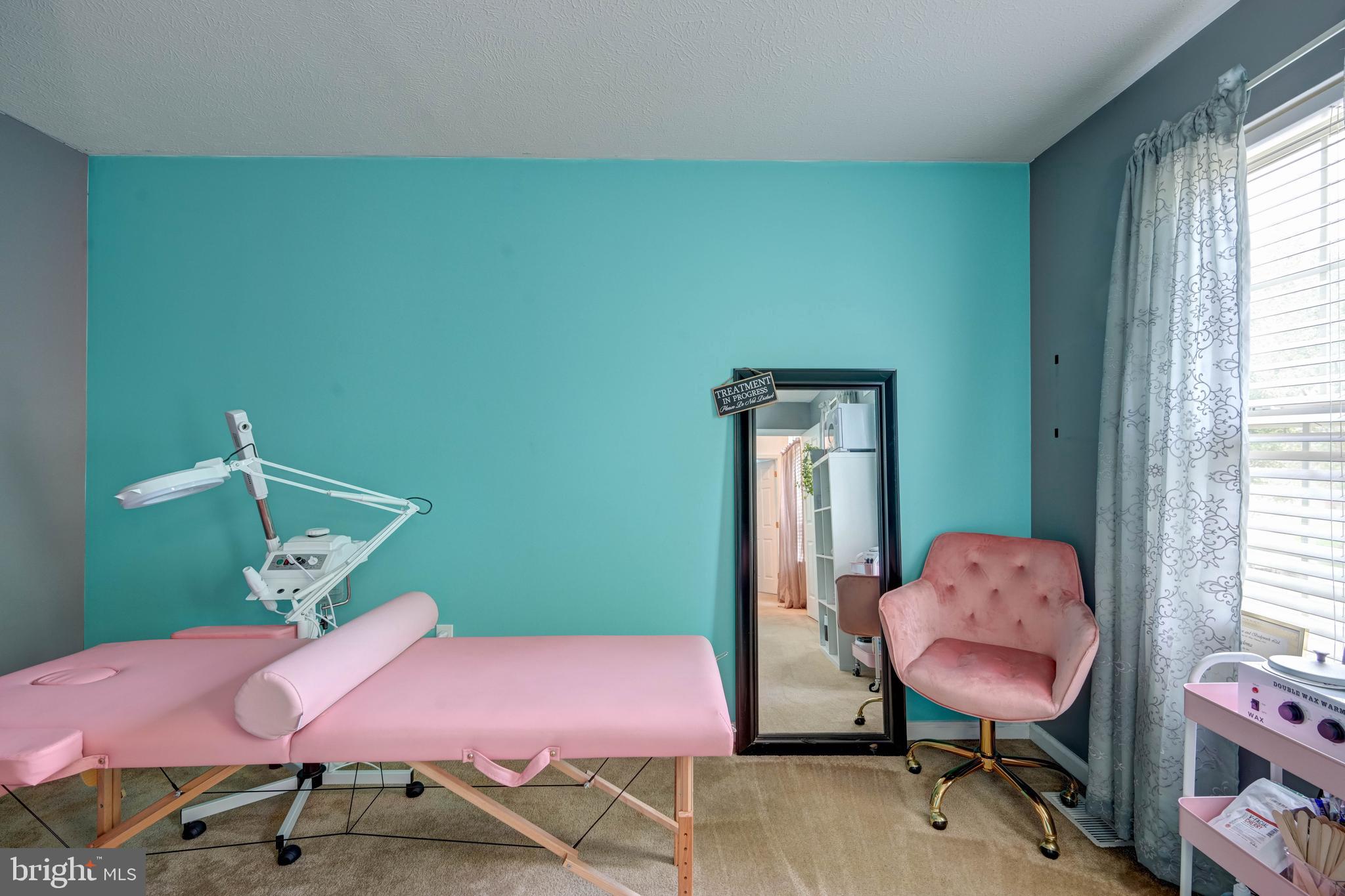 VILLAGE OF ELK RIDGE - Residential