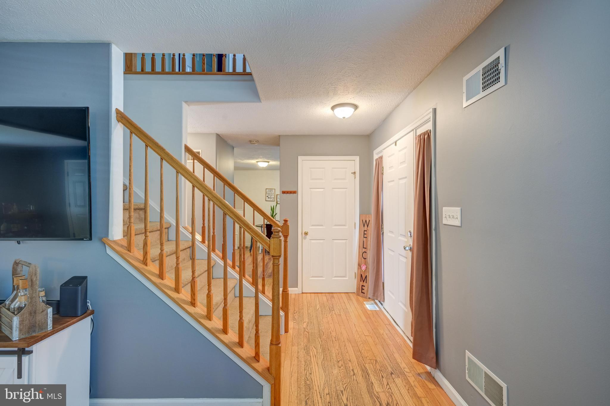 VILLAGE OF ELK RIDGE - Residential