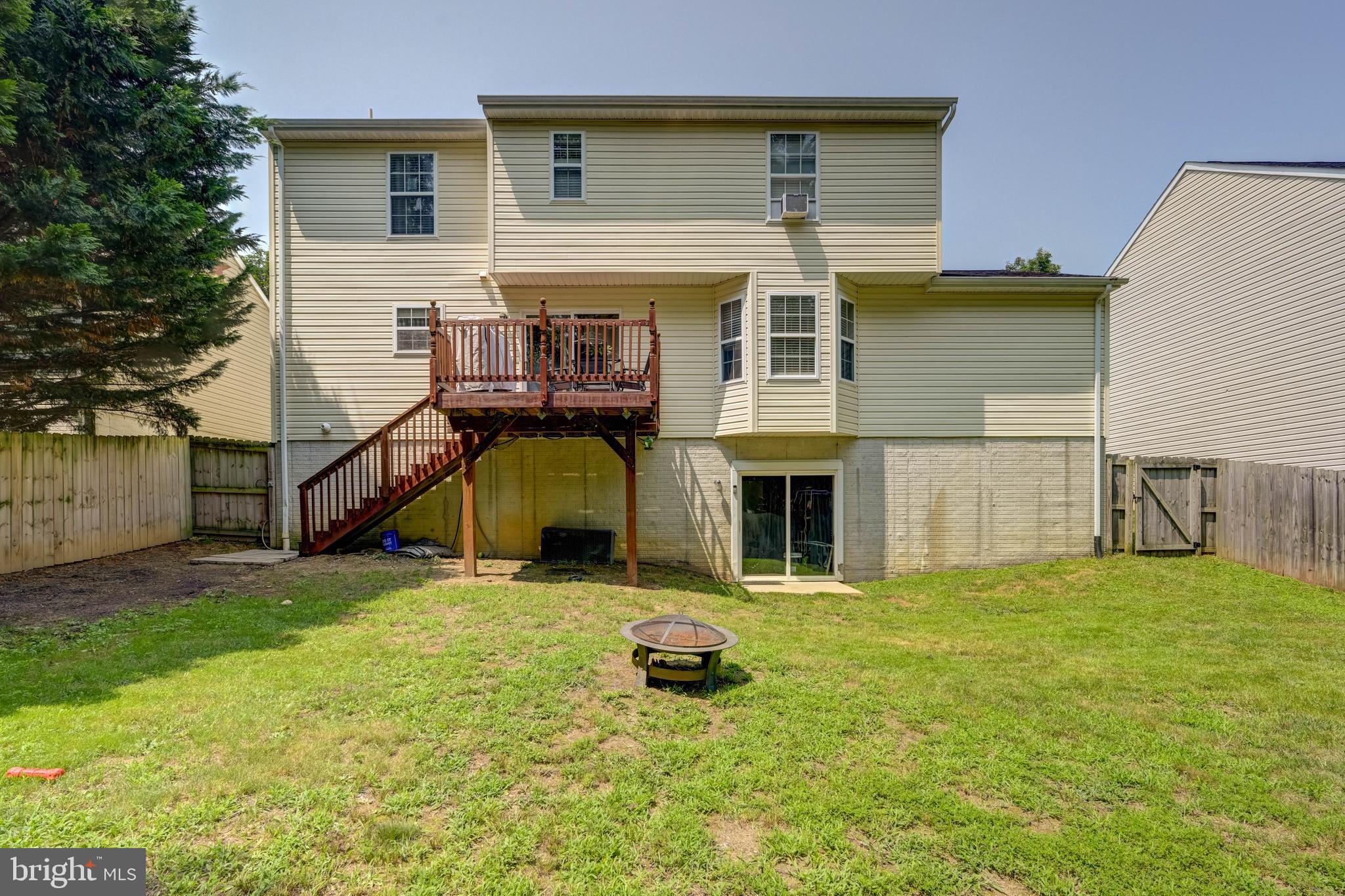 VILLAGE OF ELK RIDGE - Residential