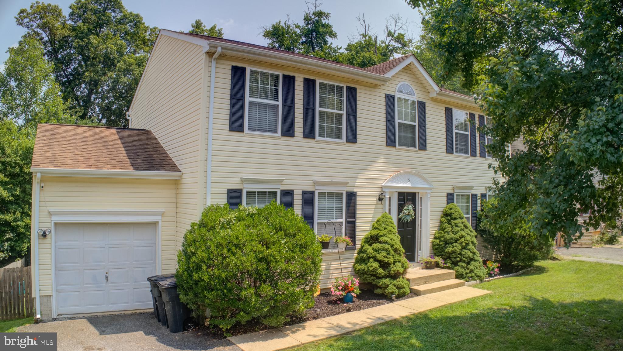 VILLAGE OF ELK RIDGE - Residential