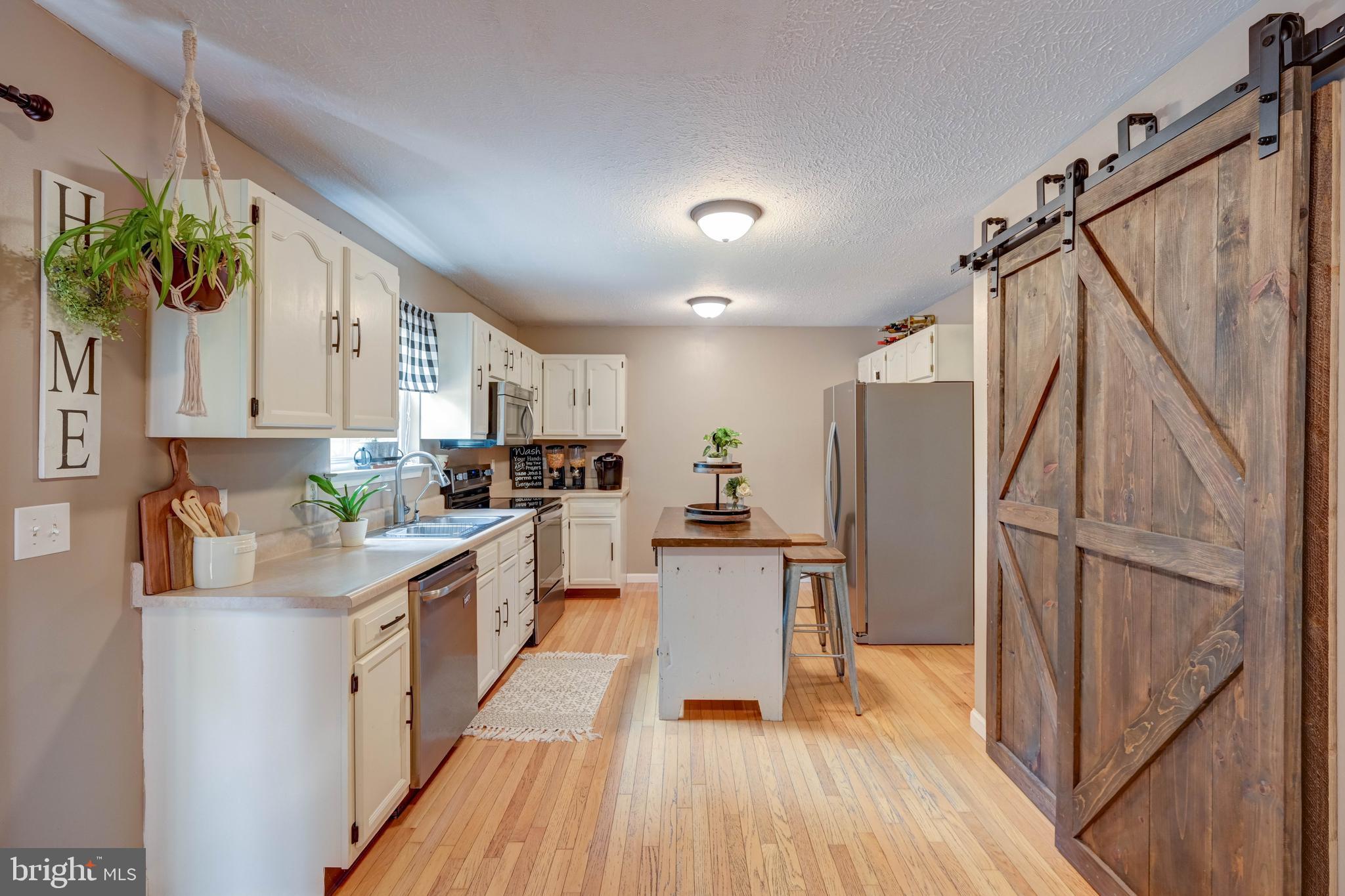 VILLAGE OF ELK RIDGE - Residential