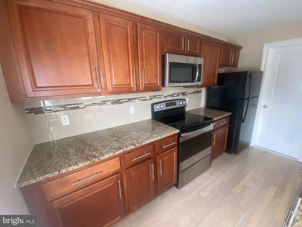 Photo of 126 Mortimer Street, DUNMORE, PA 18512 (MLS # PALW2000762)