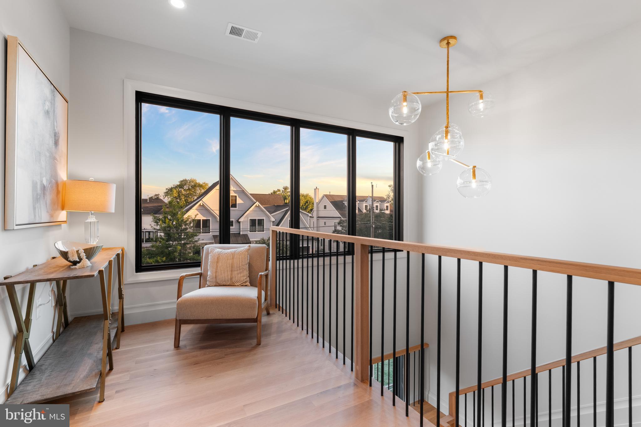 BERKSHIRE OAKWOOD - Residential